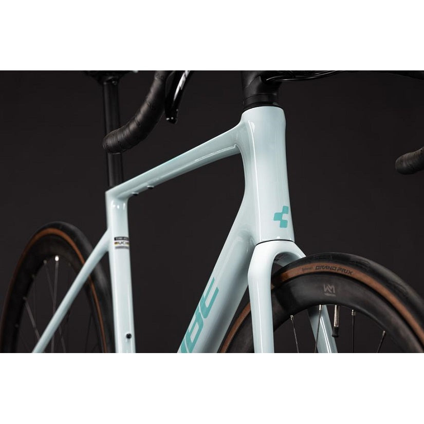 Cube Attain C62 Race Racercykel - Frostymint N Mint