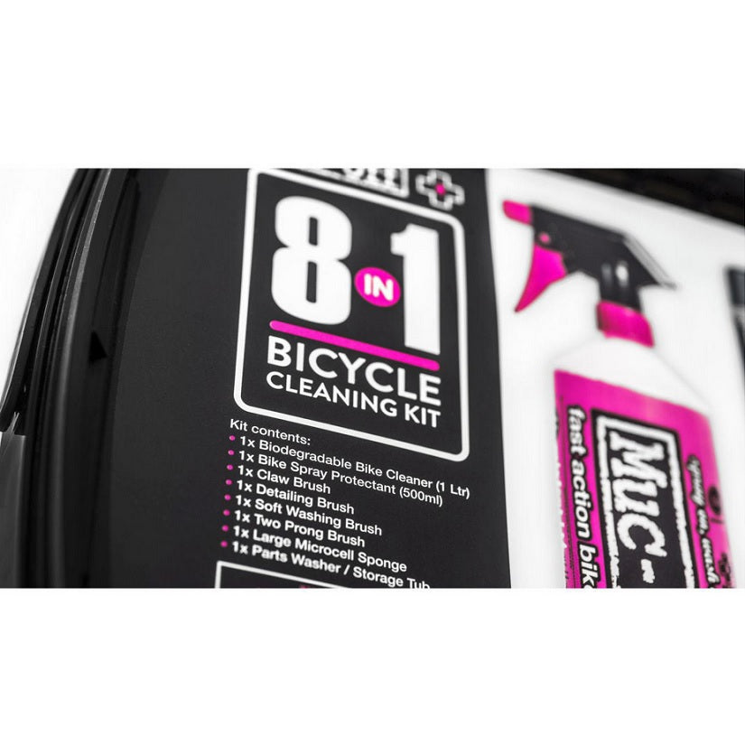 MUC-OFF 8-1 bike cleaning kit