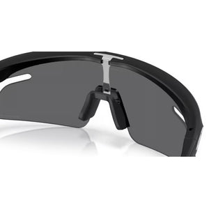 Oakley RSLV Lite Solbriller - Prizm Black lenses, Matte Black Frame