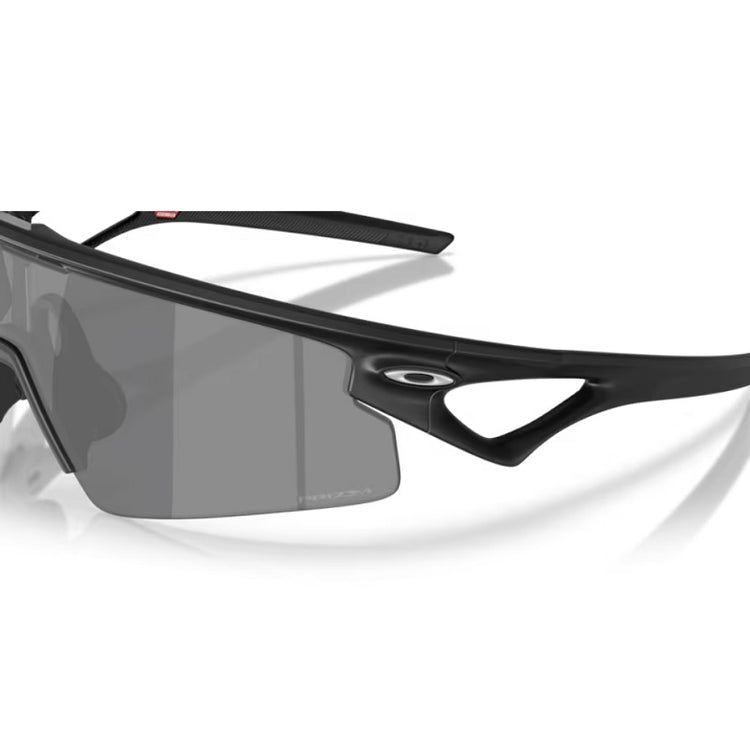 Oakley Sphaera Strike Solbrille - Prizm Black Lenses, Matte Black Frame