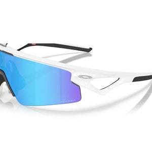 Oakley Sphaera Strike Solbrille - Prizm Sapphire Lenses, Matte White Frame