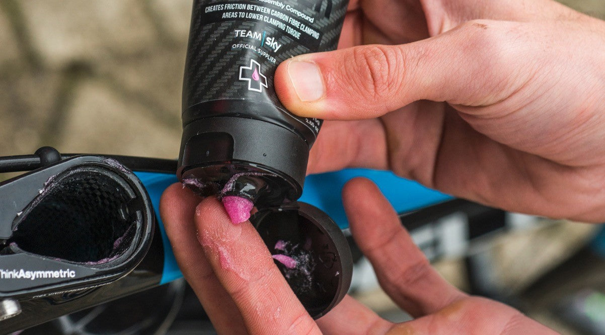 MUC-OFF Carbon Gripper 75g Carbonfedt